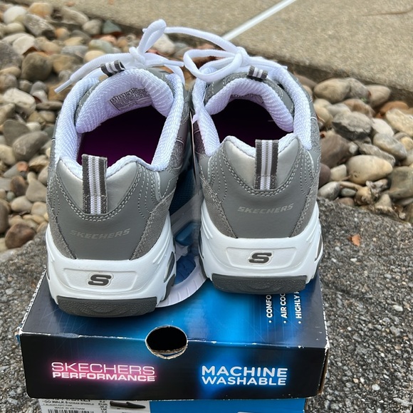 NEW! Skechers D’lites - Picture 5 of 5